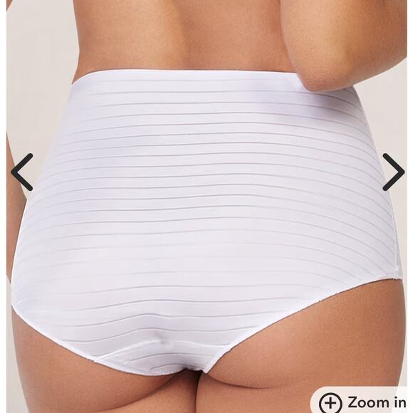 Brand New Curveez Women Size Medium White Daily Striped Shaping Briefs Shapewear - Picture 3 of 8